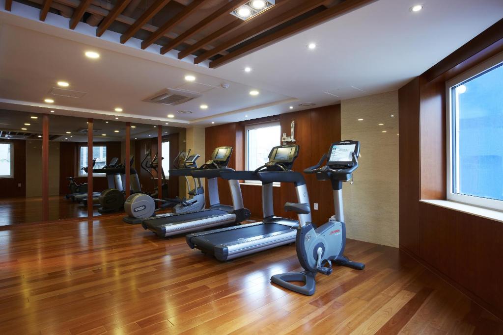 Fitness center