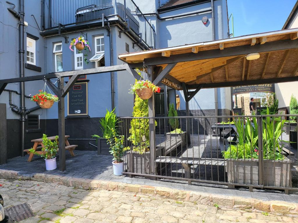 The Royal Oak Hotel photo