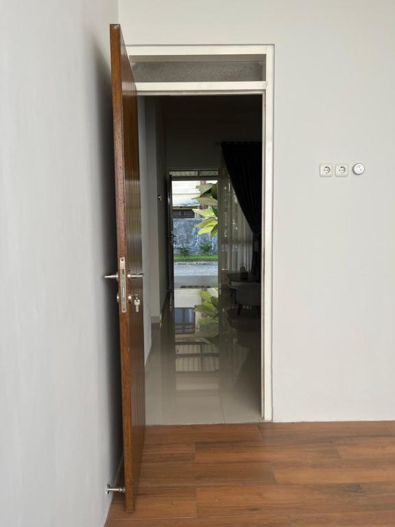 Sewa Rumah Amani Homestay Semarang photo