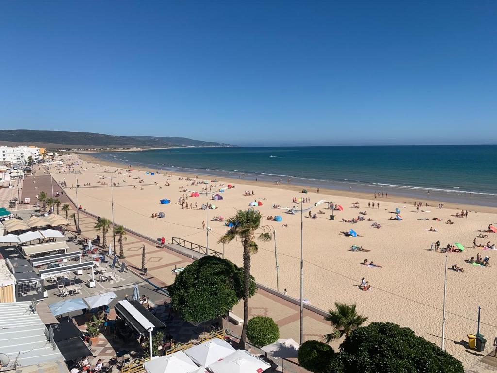 Apartamento en Paseo Marítimo de Barbate con plaza de garaje opcional - 1