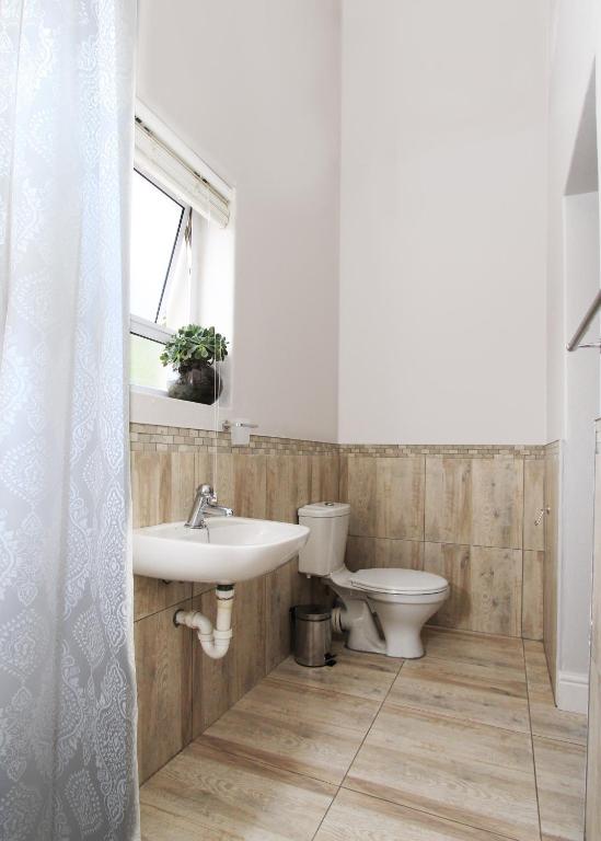 Arundel Guesthouse photo