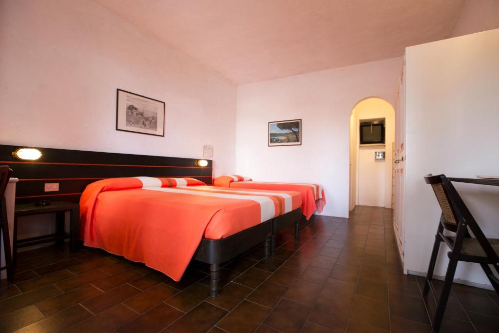 Hotel E Residence Cala Di Mola photo