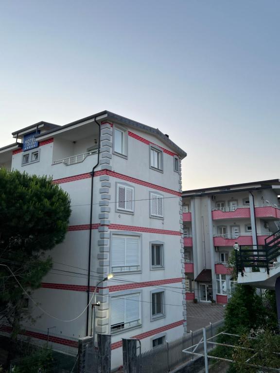 HOTEL GJOLEKA VELIPOJE