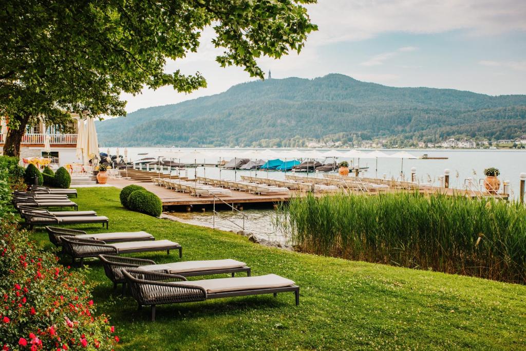 Hotel Schloss Seefels photo