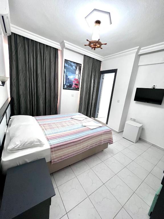 Yucel Hotel photo