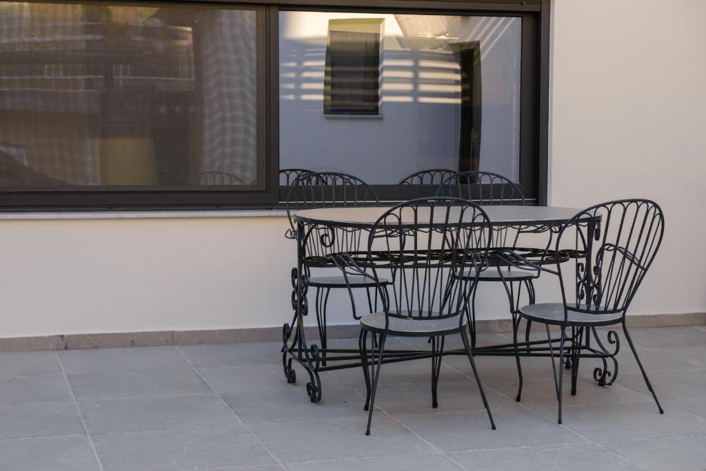 Casa d' Irene near airport, 200 mtrs from the beach, Artemis center photo