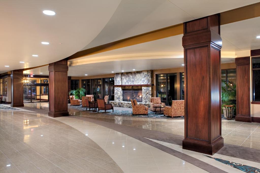 Seven Feathers Casino Resort photo
