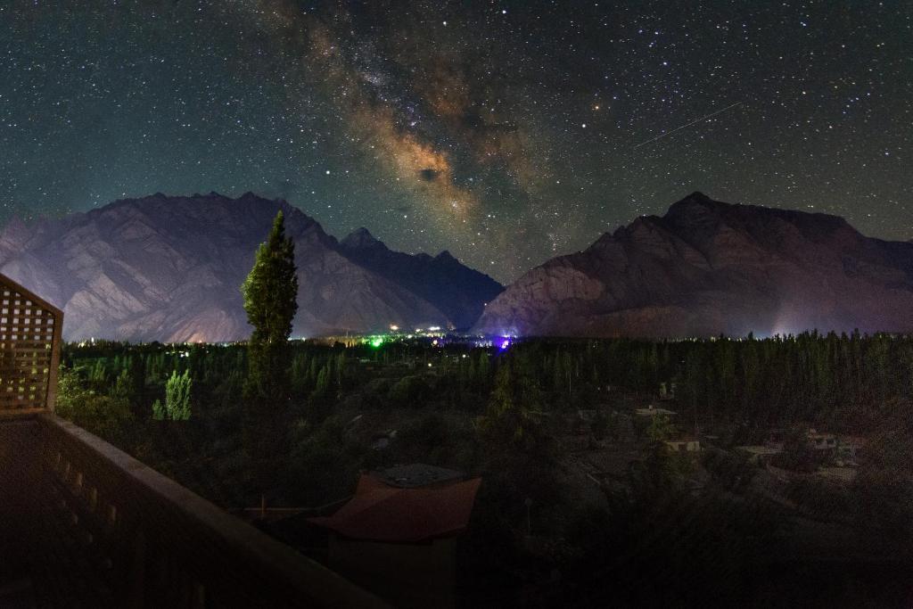 LOKAL x Skardu (City Center) photo