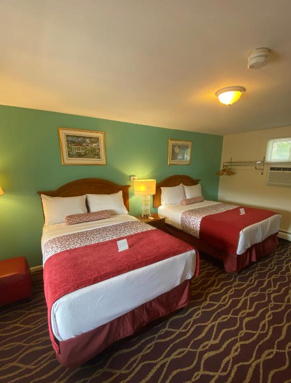 Cozy Corner Motel — Hotel in Williamstown (MA)