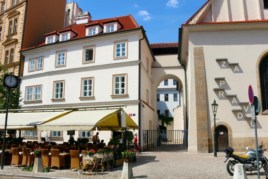 Happy Prague Apartments photo