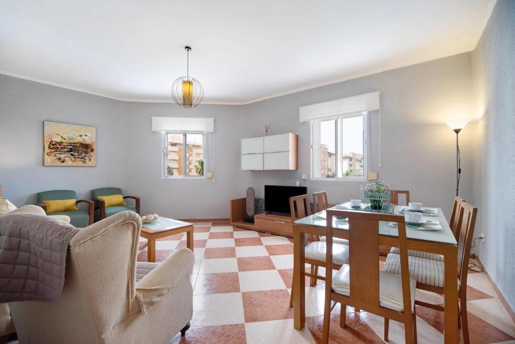 Grand Beachside Apartment - Cádiz - 4