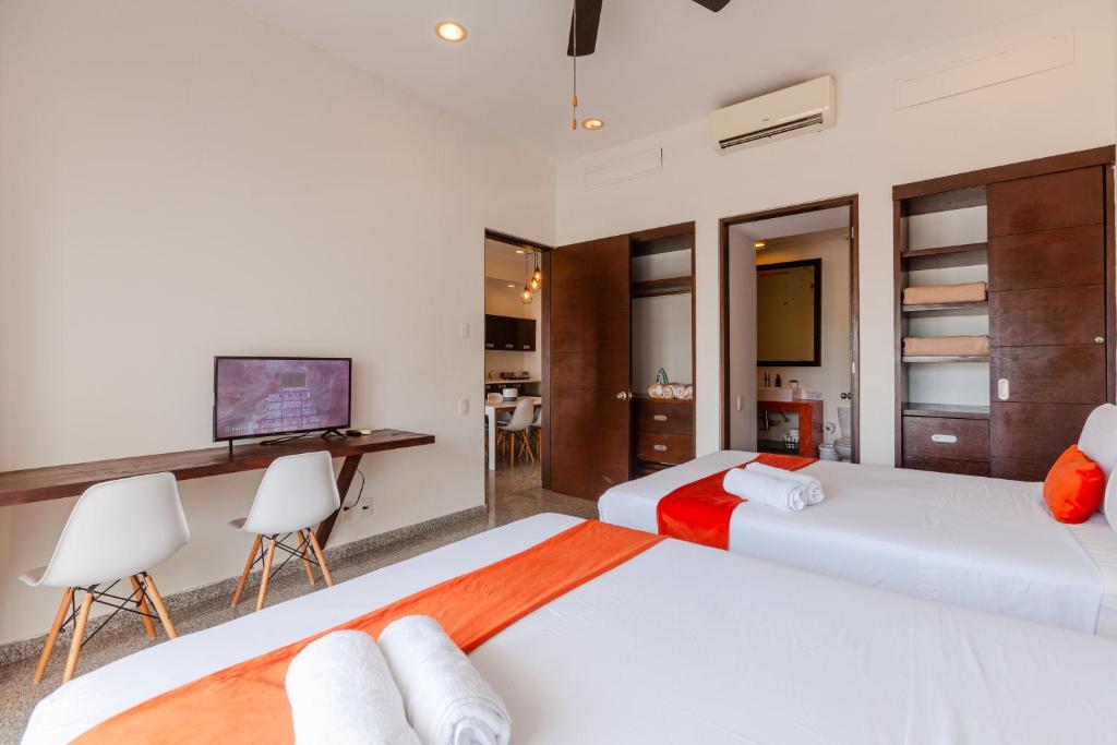 Infinito Condos - 3