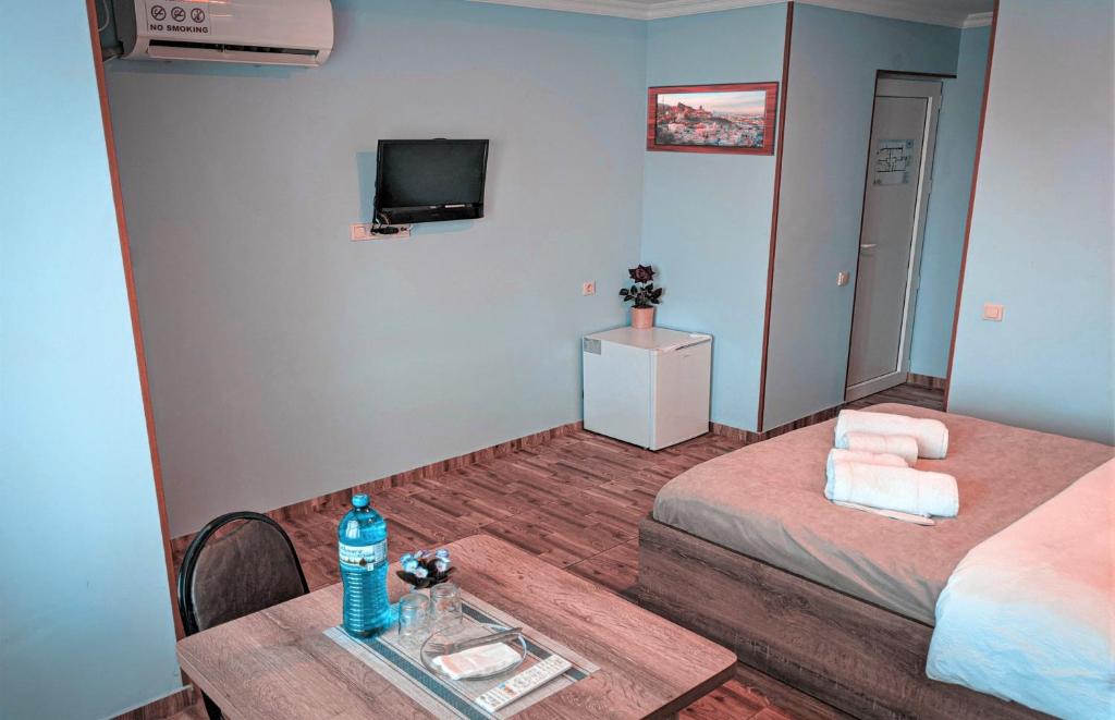 Tbilisi Airport Hotel - ATU photo