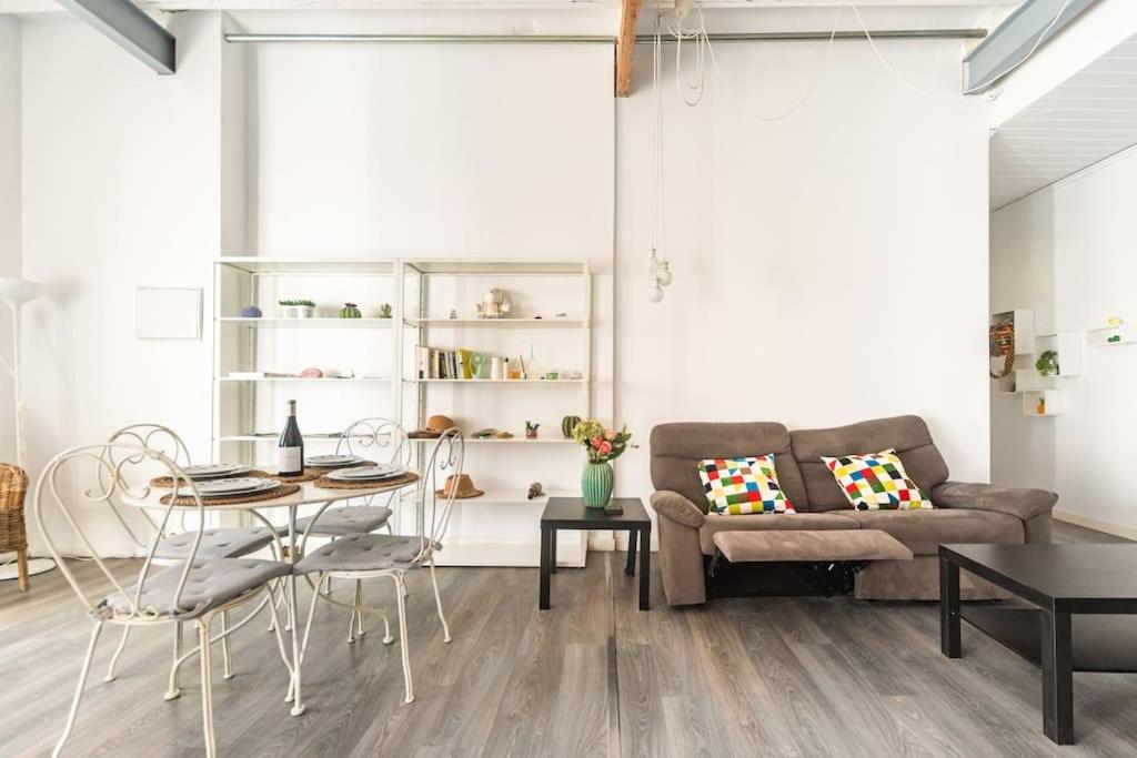 120 sqm Loft-style Apartment Beach Royal Marina - 5