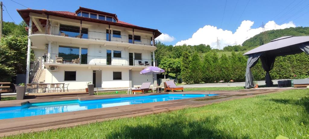 Villa Greenfield - 2