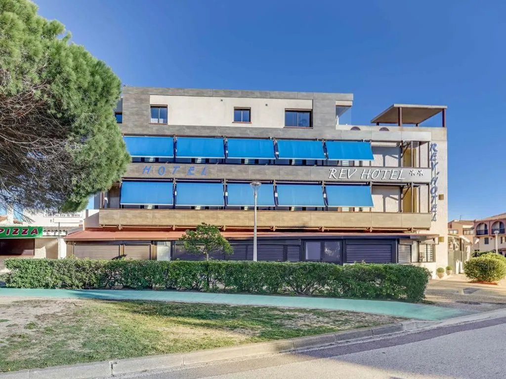 Rev'Hotel, hotel in Port Leucate