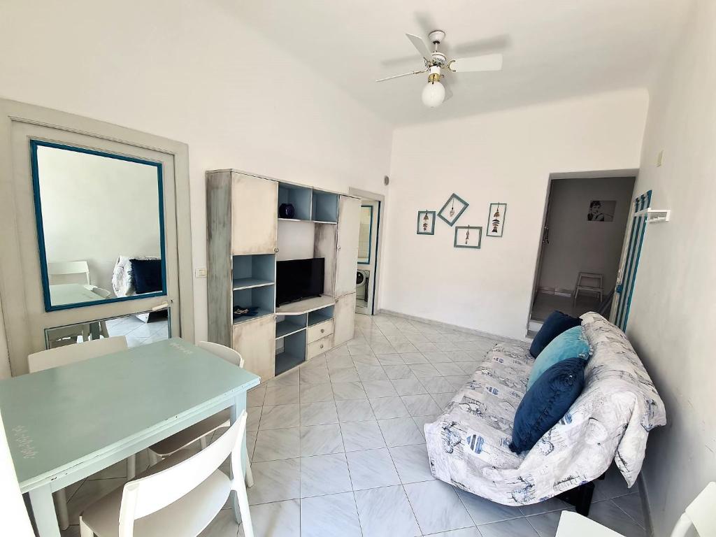 Casa Cicì a 50 mt dal mare nel budello di Finale - 2