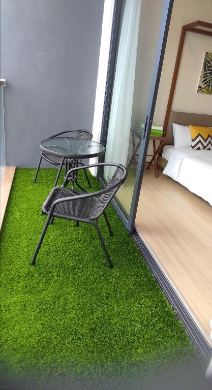 Studio with Privacy Balcony and NETFLIX at TimurBay Sea Front Residence photo