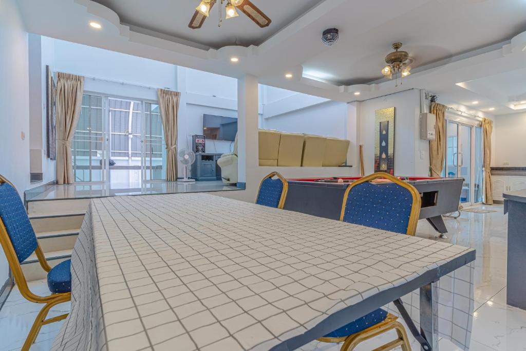Mew villa 2 pattaya photo