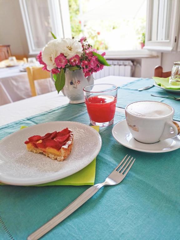 BeeLiving Room&Breakfast - 2