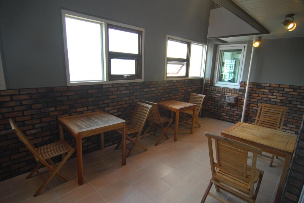 Balcony/terrace, Dynamic Guesthouse in Busan