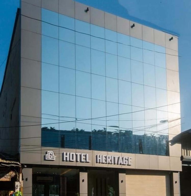 Hotel Heritage - Near Trade Center, Visa Consulate BKC photo