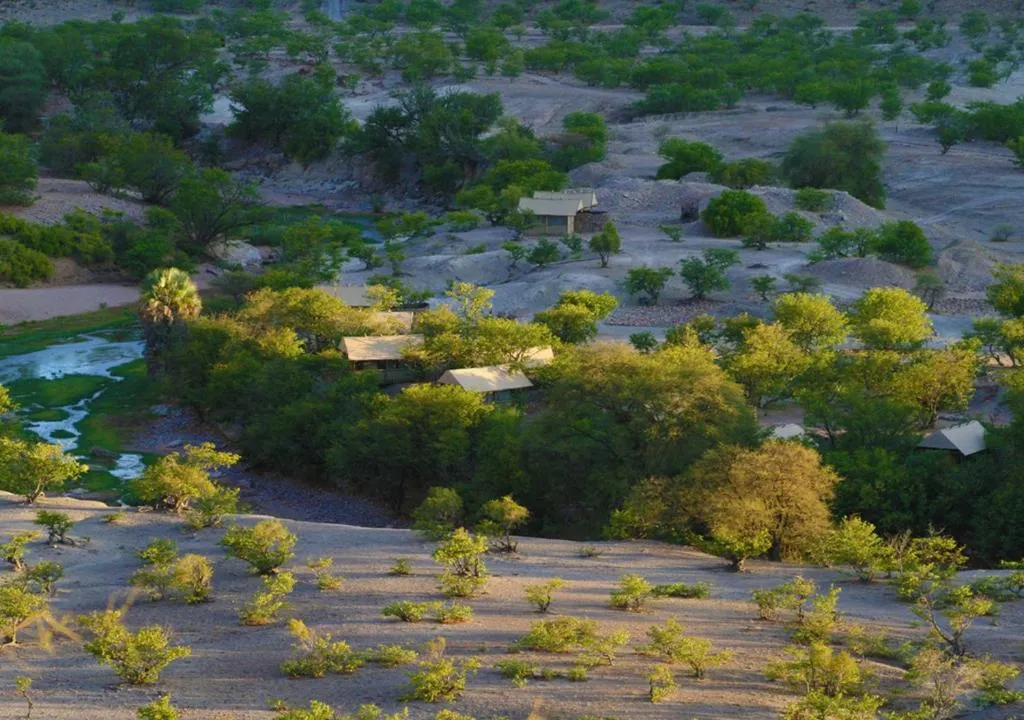 Khowarib Lodge, hotel in Khowarib
