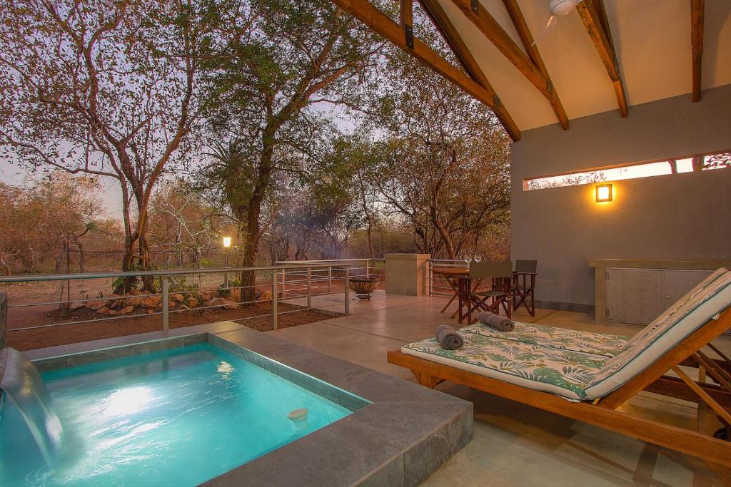 Kruger's Keep - Luxury Couples Haven, Marloth Park