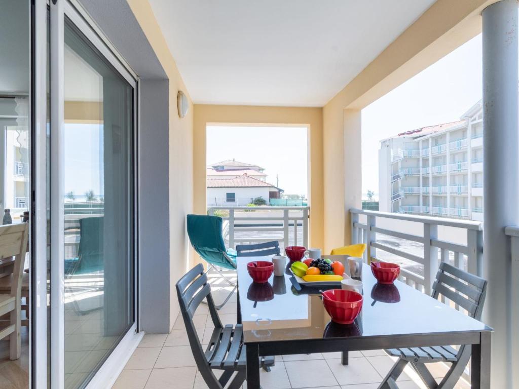 Apartment Les jardins de l'oyat-1 by Interhome - 2
