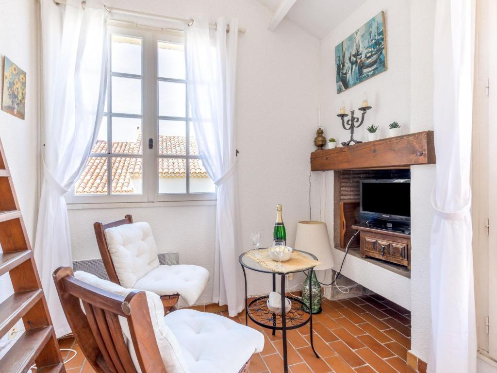 Studio Château de la Madrague-8 by Interhome - 4