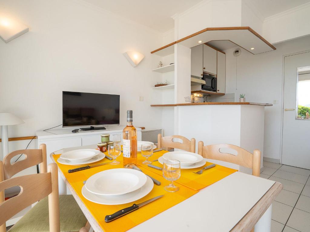 Apartment Les Bastides - O6 014 by Interhome - 3