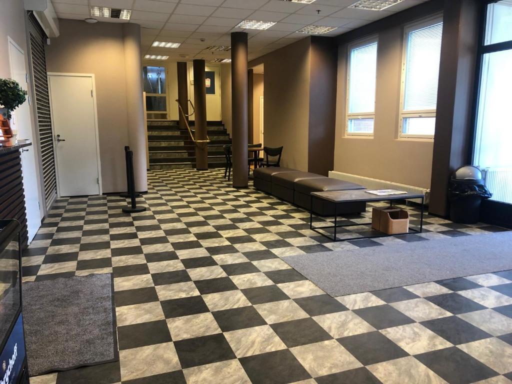 Lobby, West Side Hotel in Turku