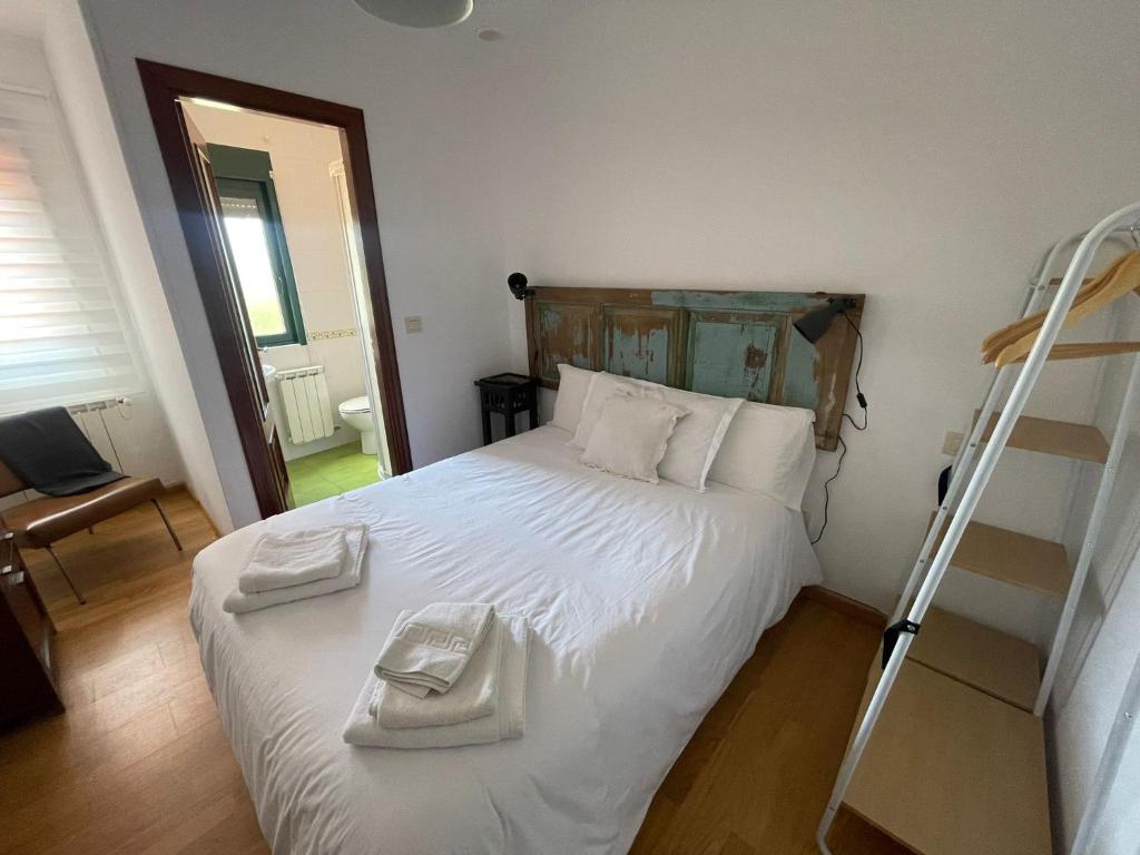 A cochera hostel, Ferrol