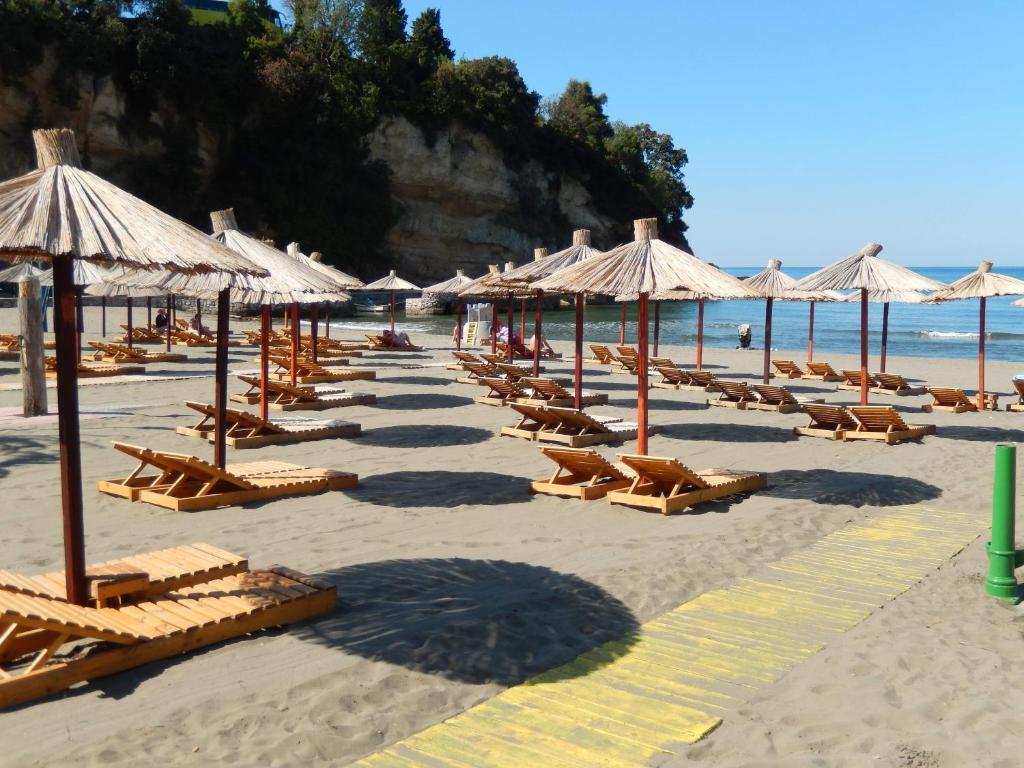 3 Bedroom Apartment Ulcinj - 3