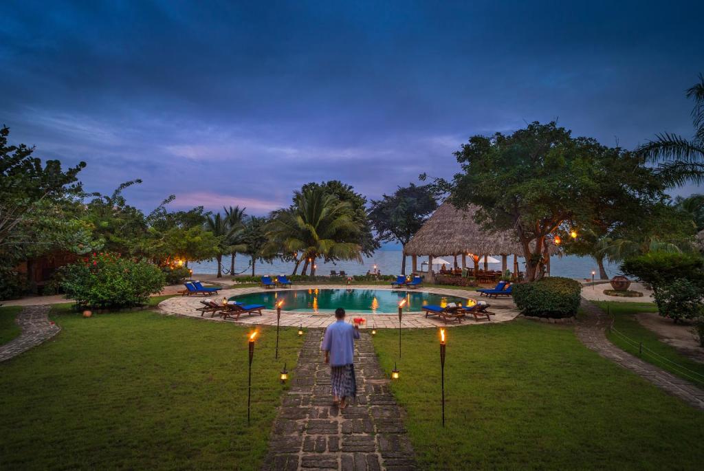 Turtle Inn — Hotel in Placencia