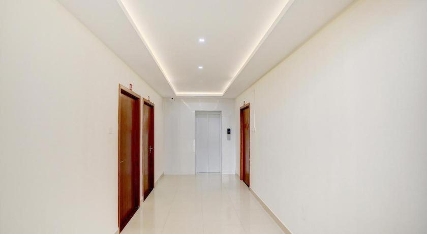 Kadavil Suites Rooms and Apartments Edappally photo