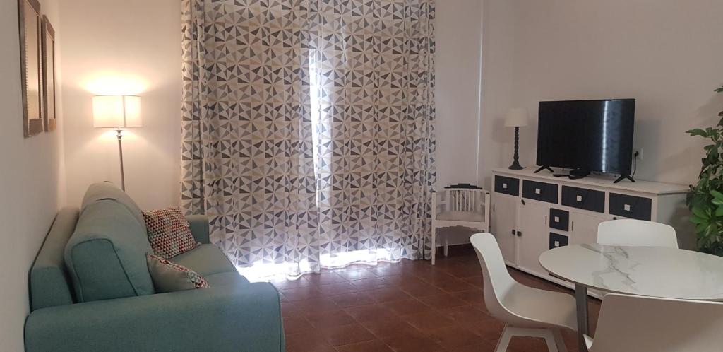 APARTAMENTO RIVAS, JUNTO a LA PLAYA TORRECILLA NERJA - 5
