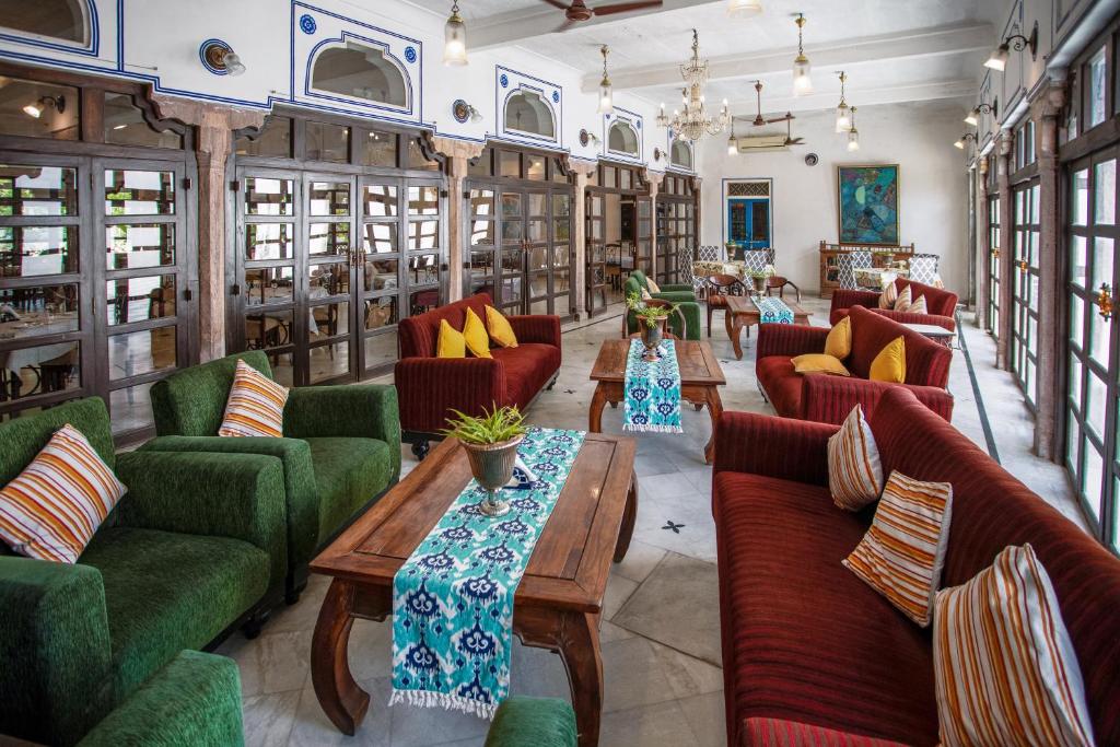 ディギ パレス - ア シティ センター ヒドゥン ヘリテージ ジェム (Diggi Palace - A City Center Hidden Heritage Gem) レストラン