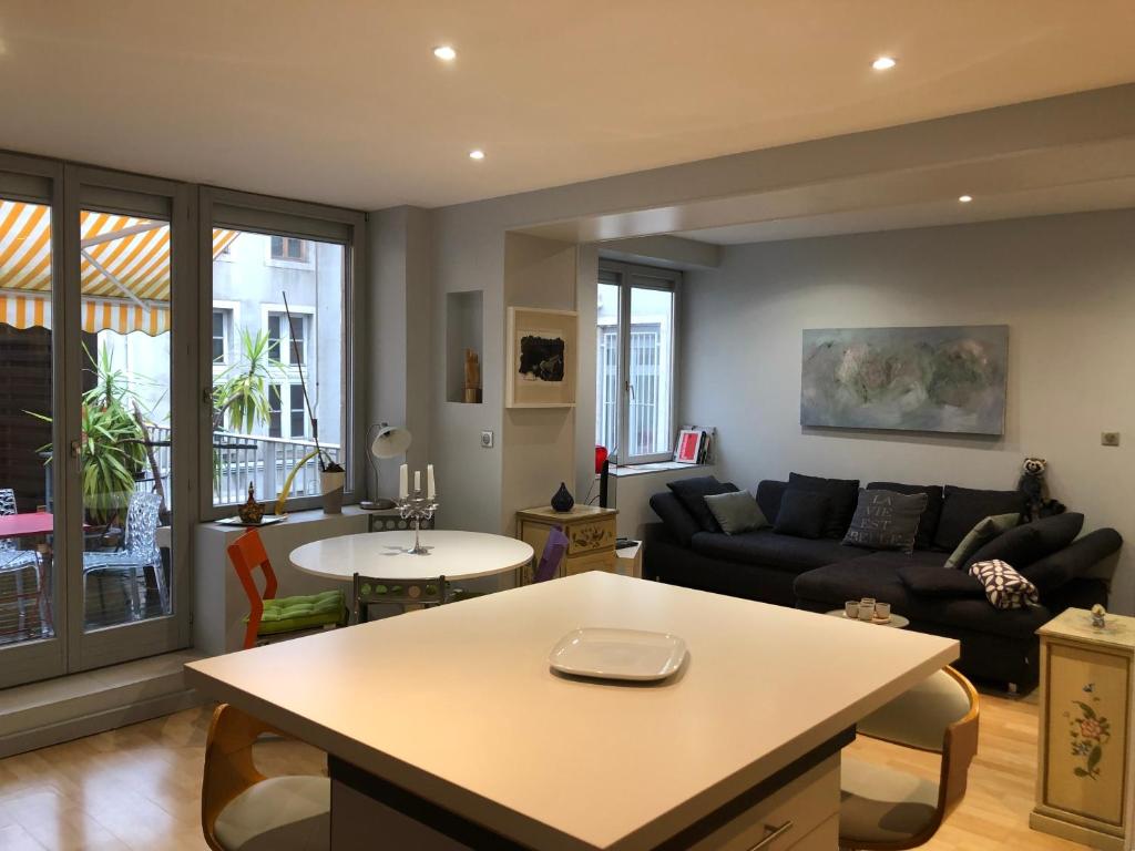 La Casa Victoria -Stanislas area -Suite 65m2 OR Loft 75m2 photo