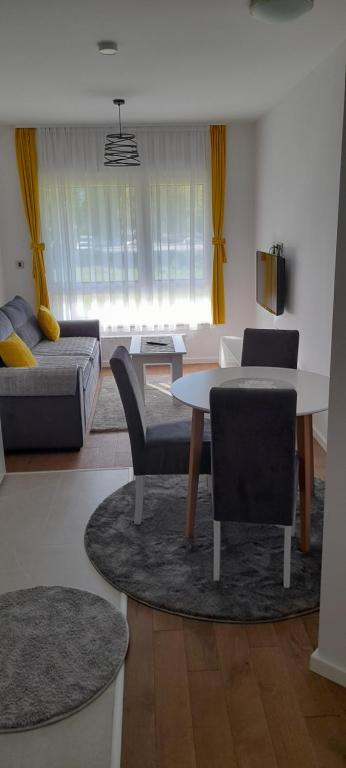 apartman Kami, Tuzla