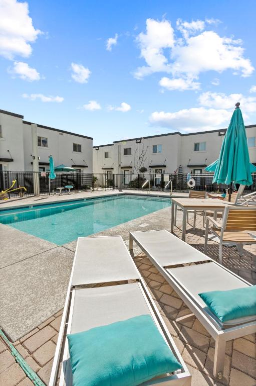 The Sophia Apartments in Scottsdale (AZ) reviews, prices of