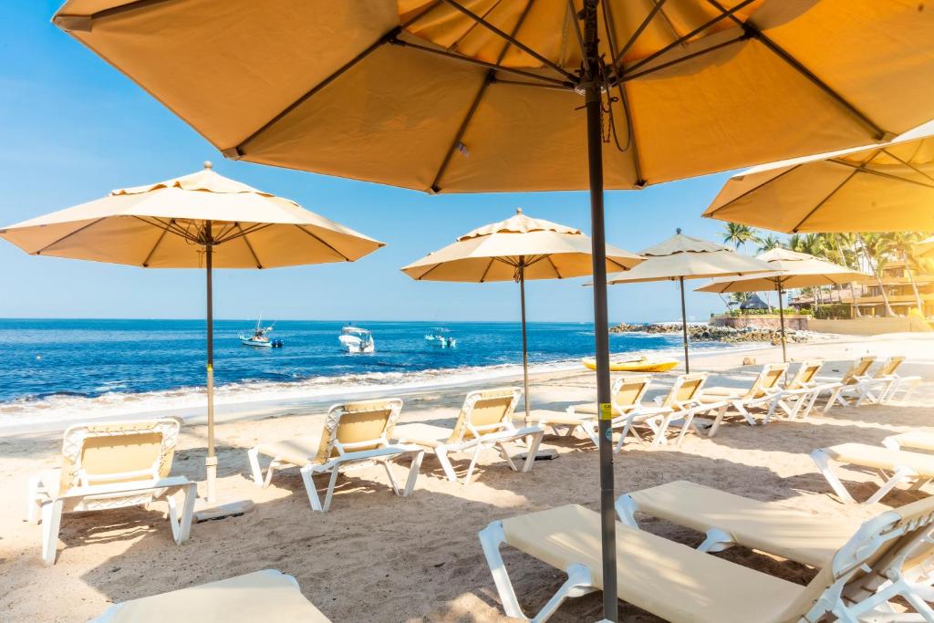 Las Palmas by the Sea All Inclusive photo