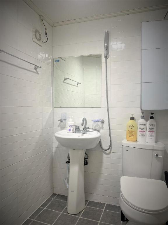Seoul Central Namsan Studio 2Beds #102 photo
