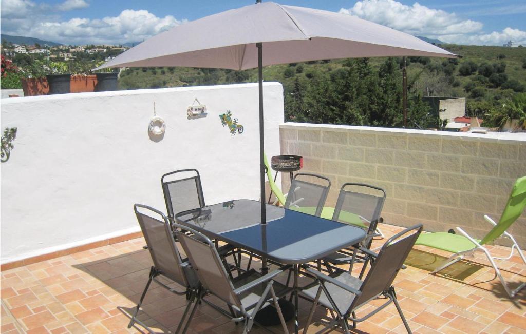 3 Bedroom Amazing Home In Estepona - 2