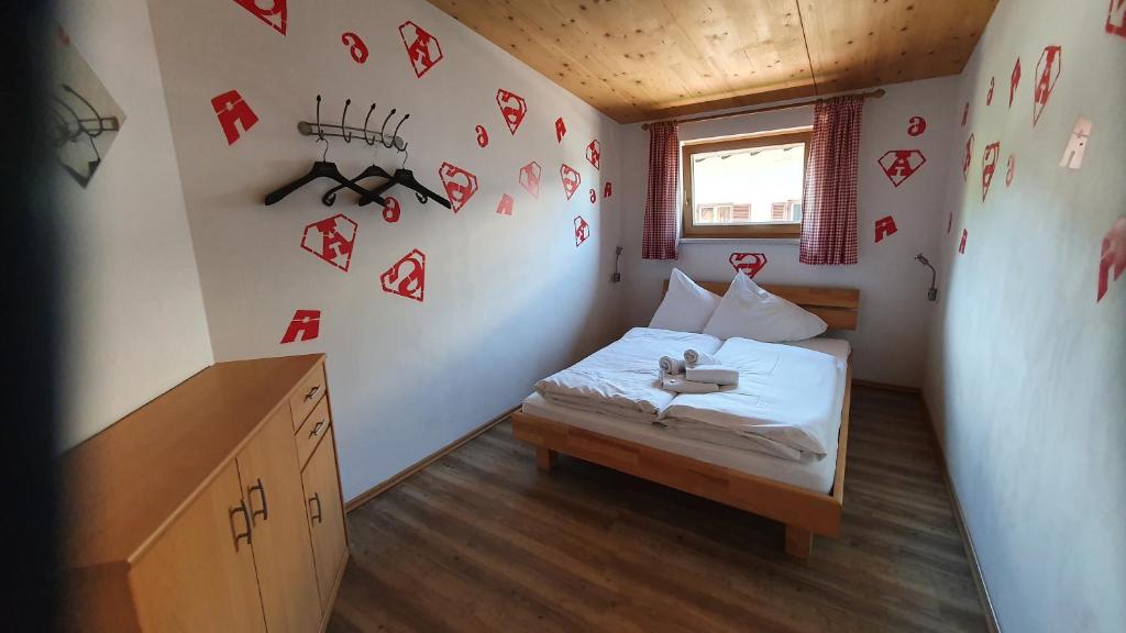 Alpking Hostel - 3