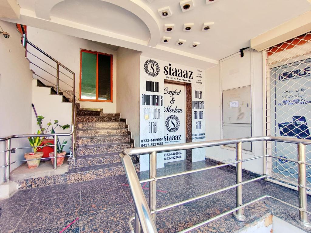 Siaaaz Hotel photo