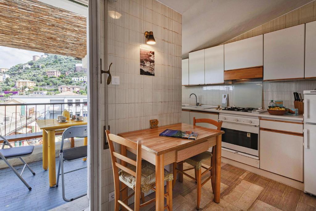 Stunning Sea View Apartment with Terrace in Camogli by Wonderful Italy - 5