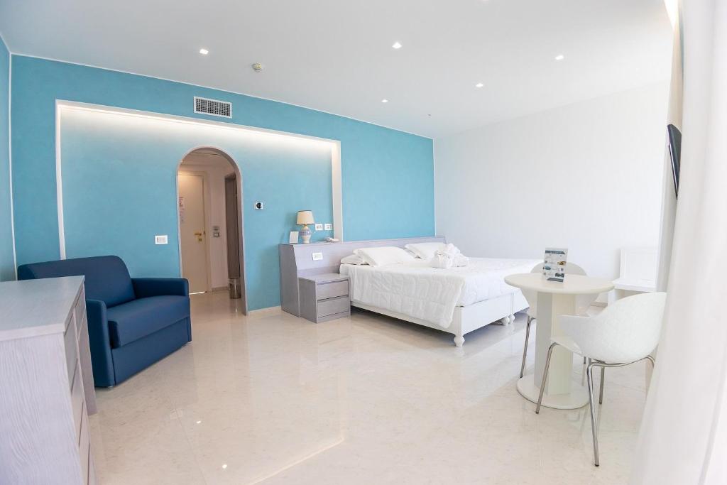 Grand Hotel Costa Brada — Pokoje in Gallipoli, Apulia