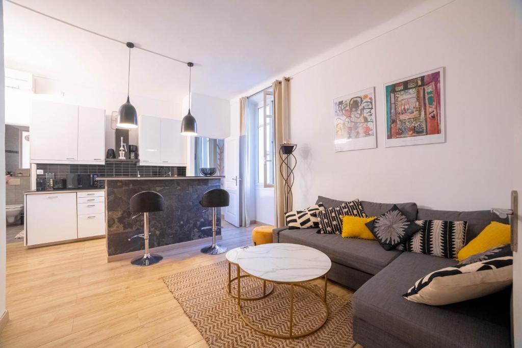 Smile Apartment, Cannes