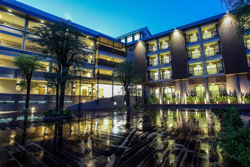 Exterior view, Romyen Garden Place in Nakhonratchasima